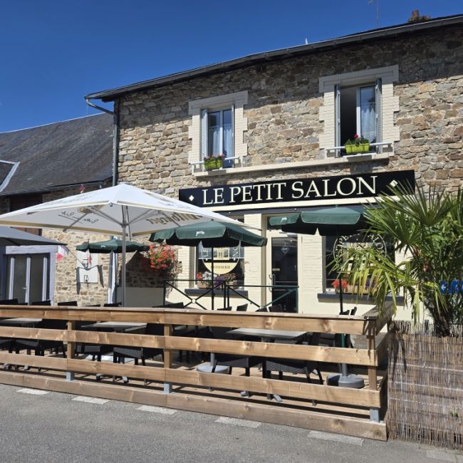 Un an déjà : Le commerce de proximité redonne vie au village